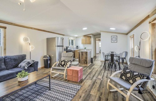 Cripple Creek Chalet De Esquí | Rustic 3BR Home with Hot Tub, Peak View near Cripple Creek