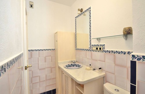Albaicín Apartamento | Private viewpoint to the Alhambra, 4 people, views at any time!