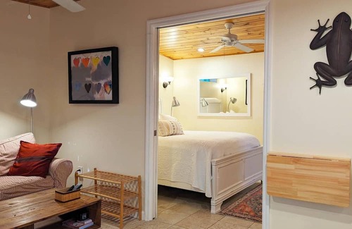 Sunshine Park Cabaña | Zen Cottage Flamingo Park