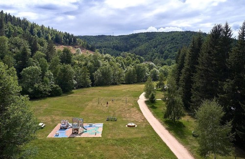 Sainte-Sigolene Chalet De Esquí | Un oasis de paz en medio de un valle en Auvernia