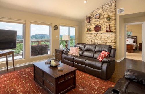 Canyon Lake Casa | ¡MIRE LOS FUEGOS ARTIFICIALES DESDE LA CUBIERTA EL 4 DE JULIO!~ ¡VISTAS MAGNÍFICAS DEL LAGO!~ SLEEPS 11