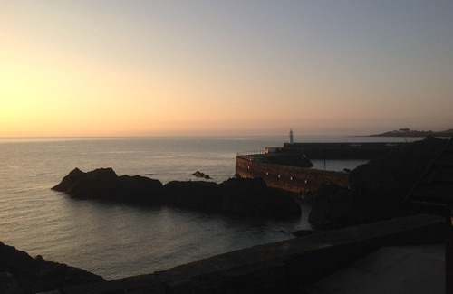 Mevagissey Casa | Delightful home with balcony overlooking the sea. Easy access, Free car park