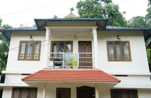 Devikolam Cabaña | Scenic Views/3BHK Cottage Stay in Anachal/Munnar