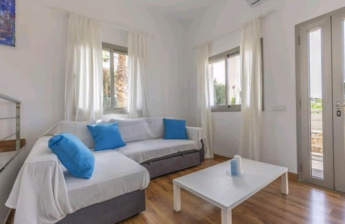Son Serra de Marina Chalet De Esquí | Townhouse with Private Pool