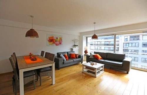 Knokke Apartamento | Stunning apartment downtown 300m from the beach