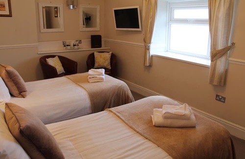 Menai Bridge Hotel | Gazelle Hotel
