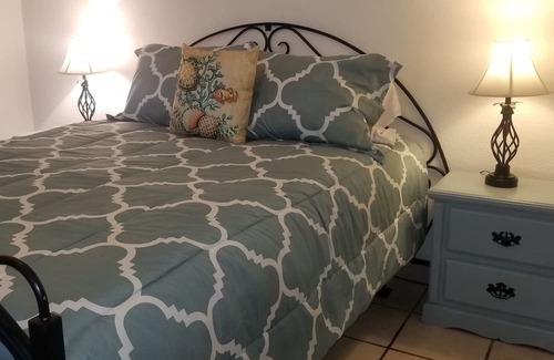 Puerto Peñasco Casa | 10 bdrm 5 kitchen Rent 6 bdrm Main House @ base price or add more casitas