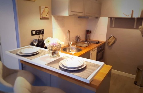 Enclos Apartamento | Charming renovated studio 10m from the port in a pedestrian street