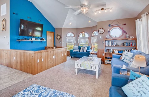 Salvo Casa | Sumérjase en la isla sol! Vista al mar, piscina con calentador solar gratis, bañera de hidromasaje, se admiten perros