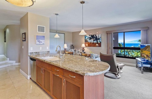 Kaanapali Condominio | MRR Presents Kaanapali Ali'i 272 - Remodeled 7th Floor Corner 2BR w/ Partial Ocean AND Mountain Views!
