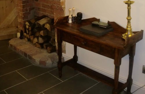 Hognaston Cabaña | Station Cottage, a Stunning Cottage With A Wealth Of Character And Charm