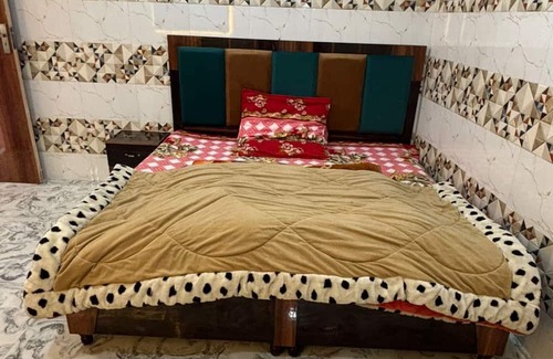 Banikhet Hotel | Happy stay homestay