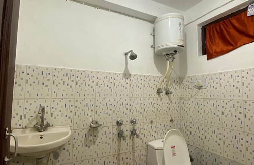 Banikhet Hotel | Happy stay homestay