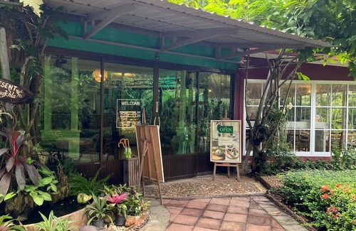 Khlong Khuean Casa | Room-rainbow Arokaya Welness Resort