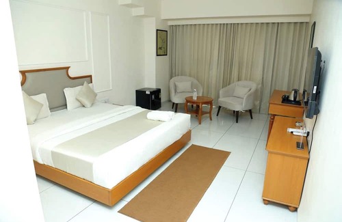 Sabarmati Hotel | Hotel Royal Comfort