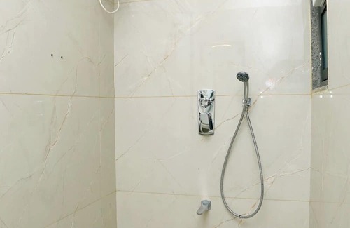 Sabarmati Hotel | Hotel Royal Comfort