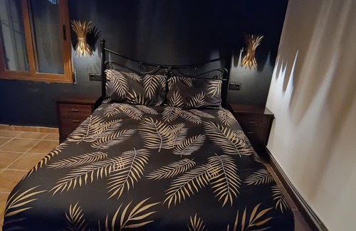 Majada del Moro Cama Y Desayuno | El Oasis Morado