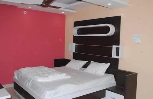 Gadarwara Hotel | Hotel Park Paradise and Restaurant