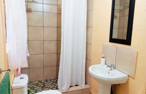 Krugersdorp Casa | Budget Stays At Olivia Pines Guesthouse