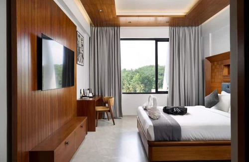 Neyyattinkara Hotel | GOLDEN CASTLE