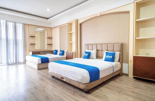 Bandung Hotel | Rehat at Villa Golf Island Dago Resort I