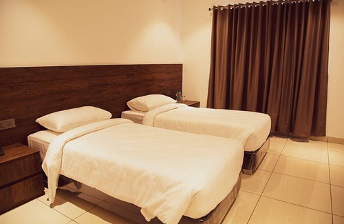 Bengaluru Hotel | Kings Club