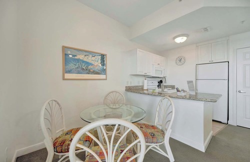 St. Petersburg - Clearwater Apartamento | Bayview Sunsets Gym HOT TUB Pool BBQ RUM Bar
