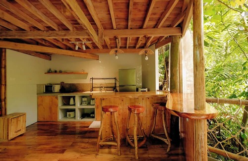 Balamban Casa | Treehouse de Valentine Mountain Resort