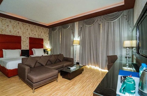 Ras Al Khaimah Hotel | Belvilla Mangrove Waterfront Suites