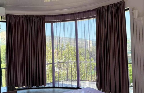 Vake-Saburtalo Hotel | Shato Msh