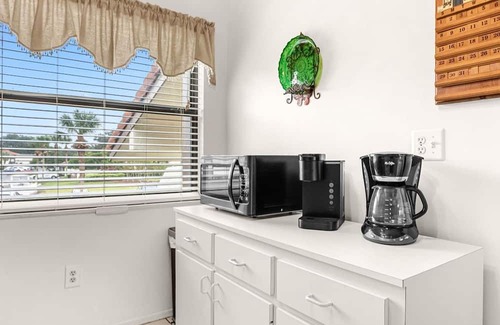 Ventura Apartamento | Upstay 2BR Golfer s Retreat w Patio Ventura Resort