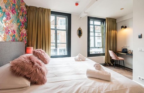 Stadhuis Hotel | De Bij Middelburg