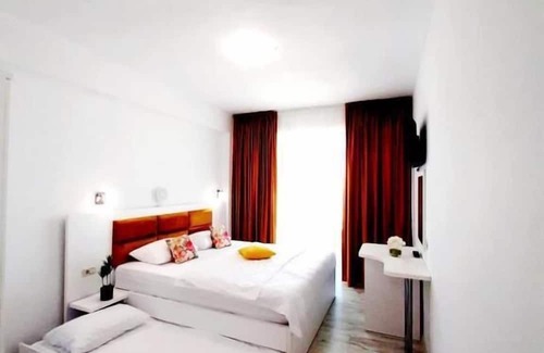 Eforie Nord Casa | Vila Thassos pe Plaja Belona