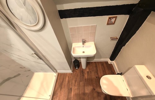 Bolney Hotel | The Eight Bells Inn