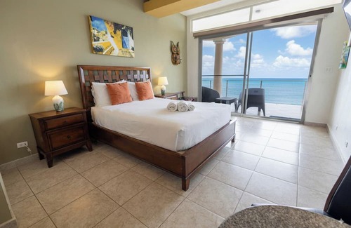 Boca Corona Hotel | Casa Caracol Suites