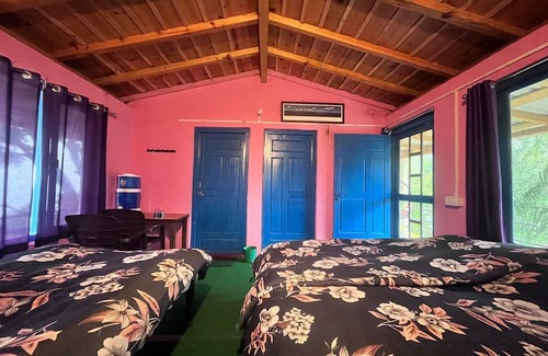 Almora Hotel | The Himalayan Heaven Homestay Binsar