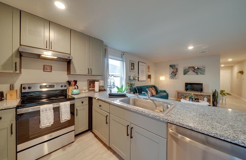San Antonio Cabaña | Easy Access to Dtwn San Antonio: Suburban Home