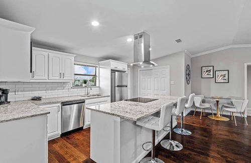 Wylie Casa | Built for Crews 1-story XL Yard Ample Parking