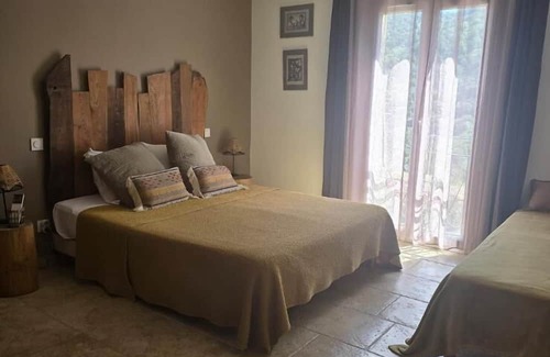 Vico Cama Y Desayuno | DOMAINE U BUGNU