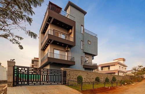 Parshwapuram Villa | StayLeisurely Villa 30 Emerald Lonavala