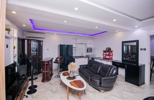 Somolu Apartamento | Hidden Haven Apartment