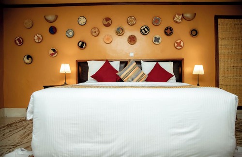 Ruhengeri Cabina | Mountain Gorilla View Lodge