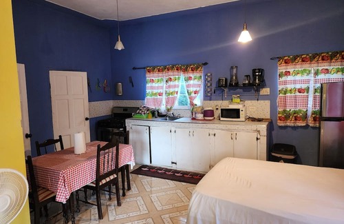 Yallahs Apartamento | Can sleep 7 people with private parking