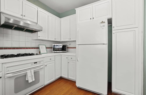 Little Hollywood Apartamento | Beautiful 2BR in Silver Terrace