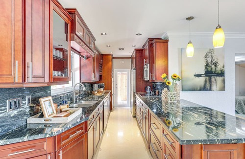 Deerfield Beach Cabaña | 3 Mi to Deerfield Beach! Home w/Poolside Oasis!