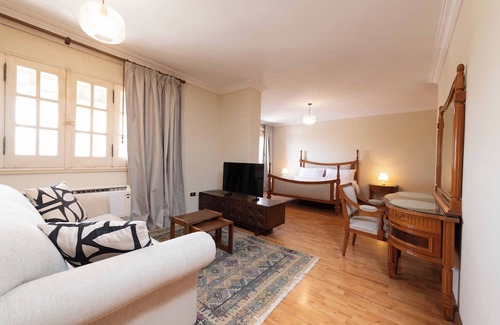 Nasr City Apartamento | Lascaic 3bdrm at Ard El-Golf