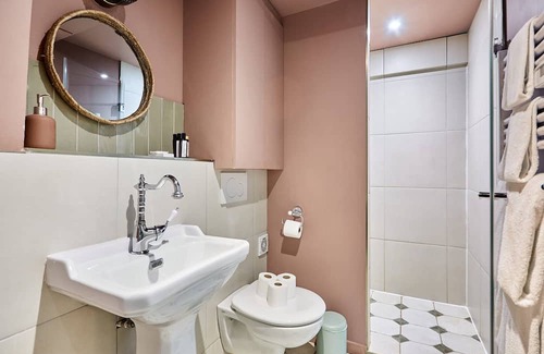 Strasbourg -Saint-Denis Apartamento | Charming Air-conditioned Studio in the Center of Paris