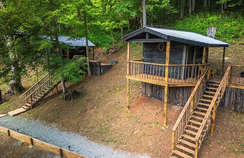 Lynx Cabina | Ohio Starlight Glamping Cabins
