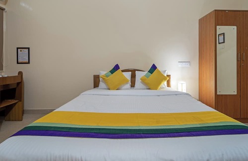 Erode Hotel | Itsy Hotels Everest Leela Residency