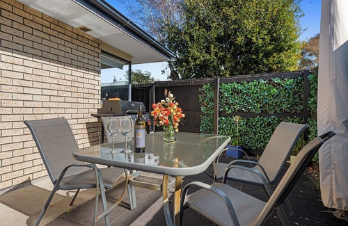 Papamoa Beach Casa | Papamoa Waves - Seaside Getaway
